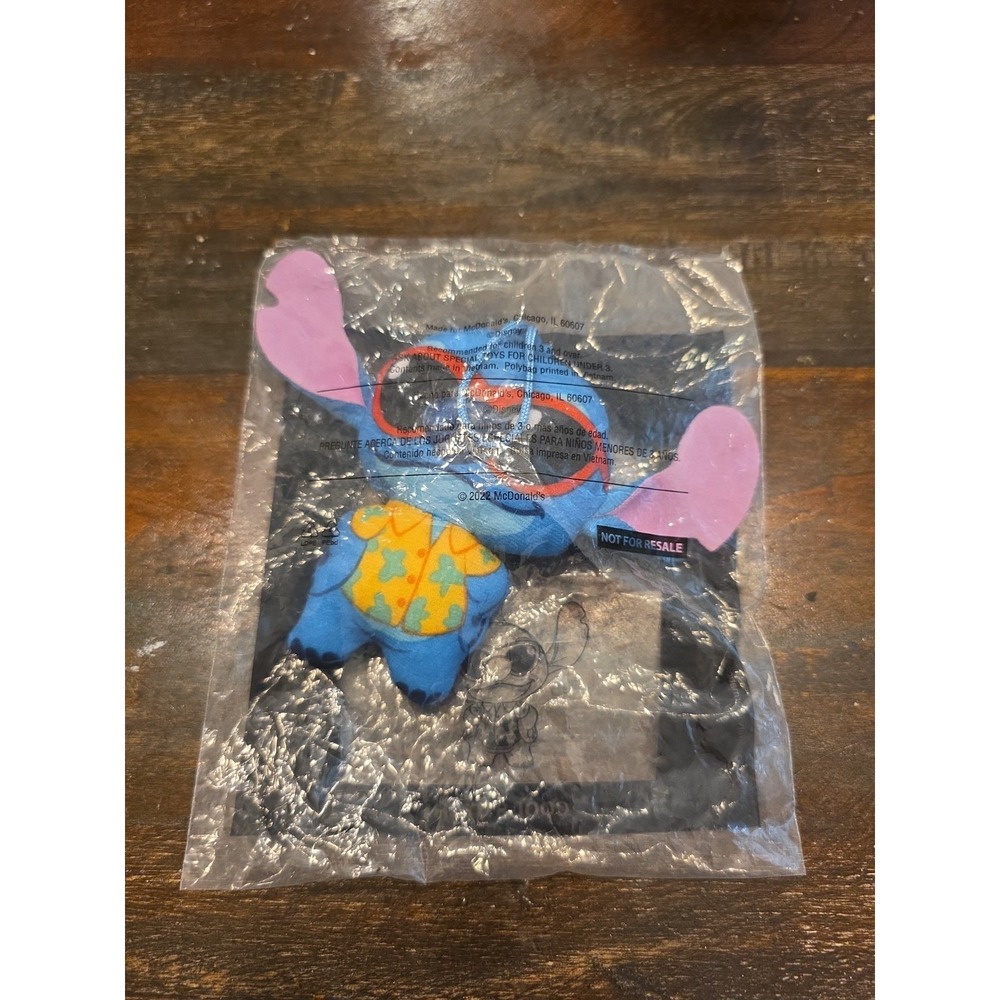 2022 McDonalds Disney Lilo & Stitch Happy Meal Plush #3 Cool Stitch New Sealed